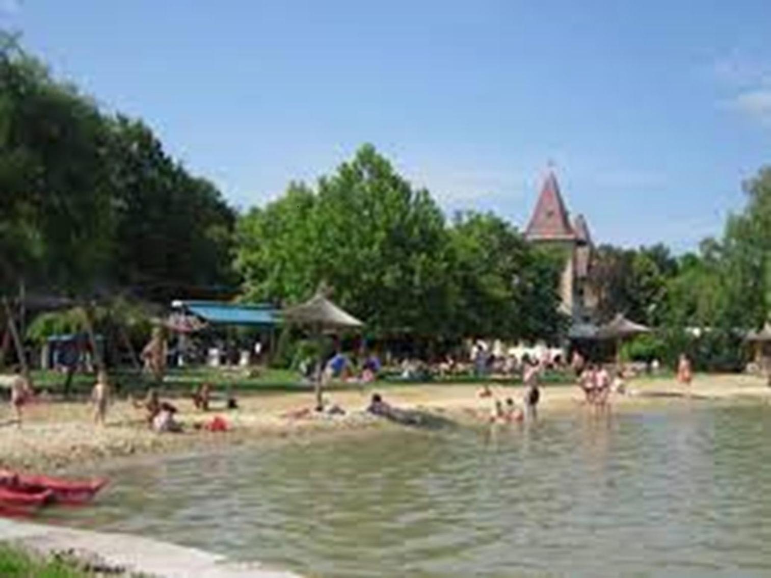 Villa Marion Кестхей Экстерьер фото